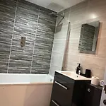 Mathew Street 1 Bed Apt Sleeps 6