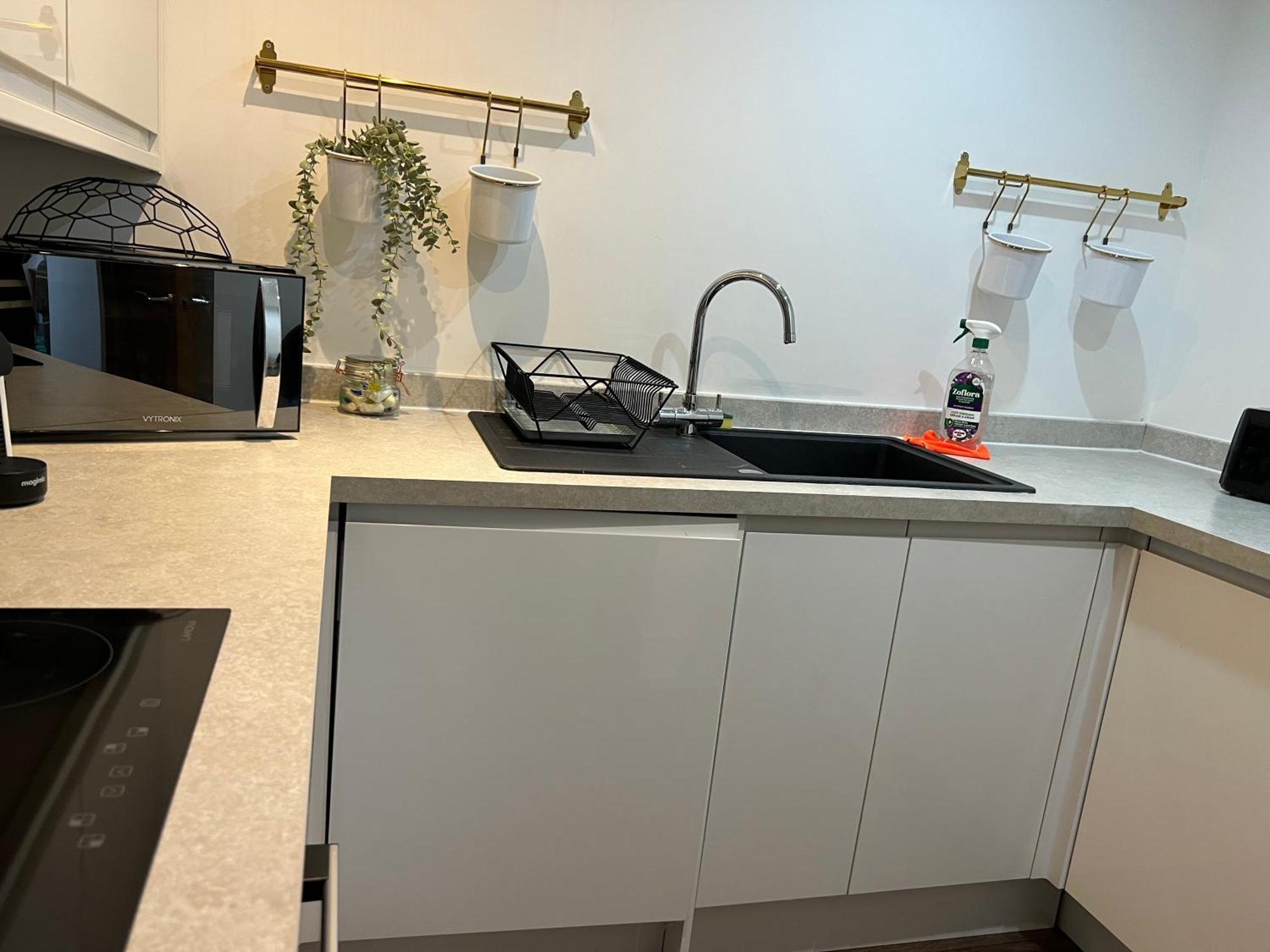 Mathew Street 1 Bed Sleeps 6 *